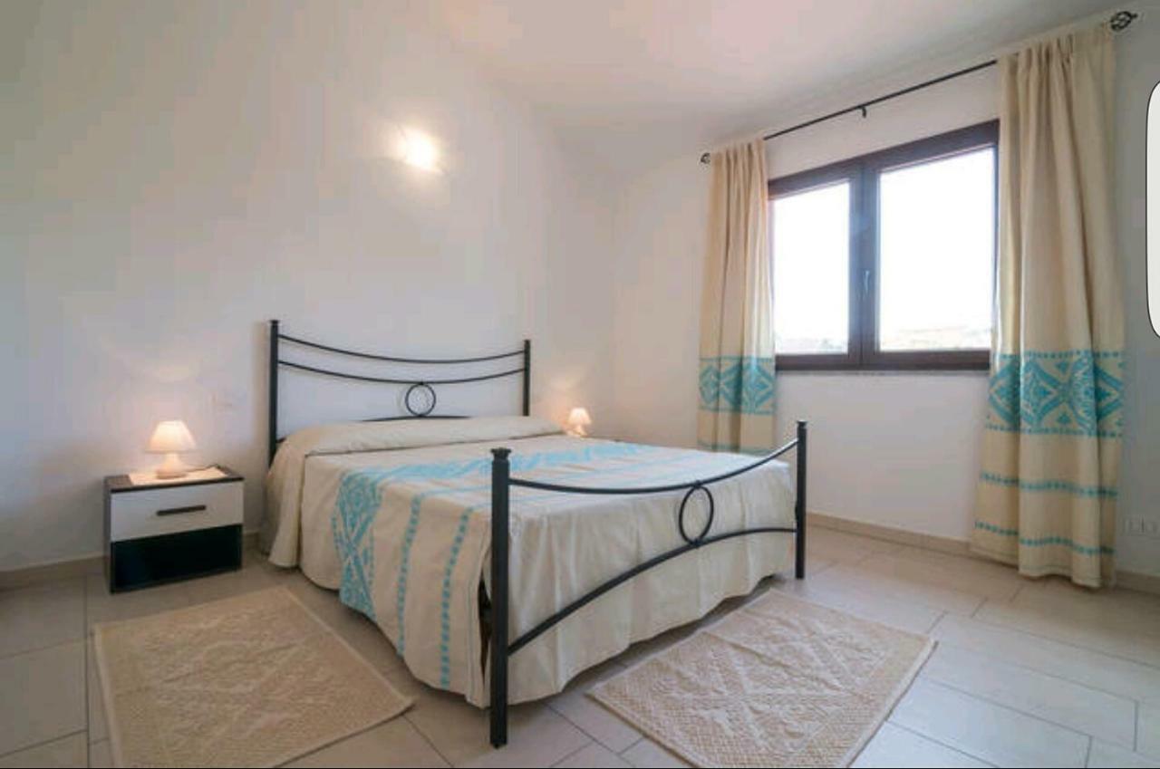 Bed and Breakfast Il Girasole Domus De Maria Exteriér fotografie
